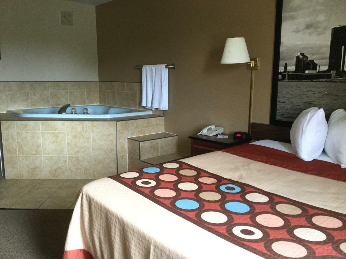 Super 8 By Wyndham Imlay City Ngoại thất bức ảnh